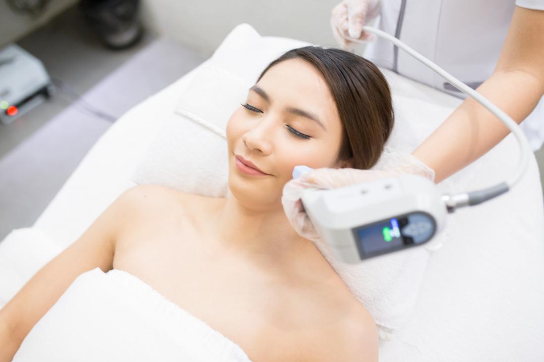 процедура на аппарате Exilis 360